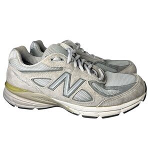 New Balance 990 Women’s size 8.5